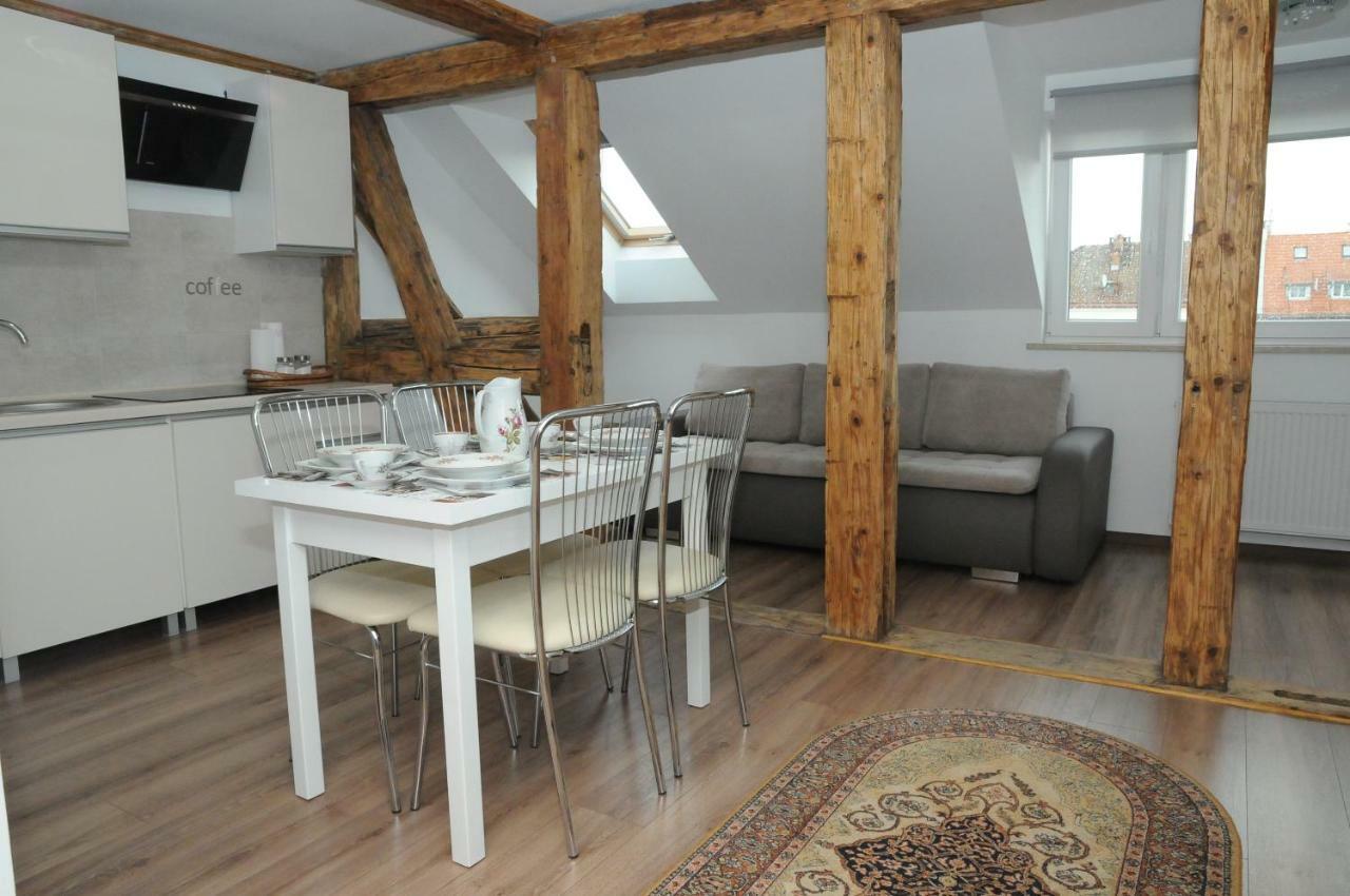 Apartamenty Kamienica Mragowo Bagian luar foto