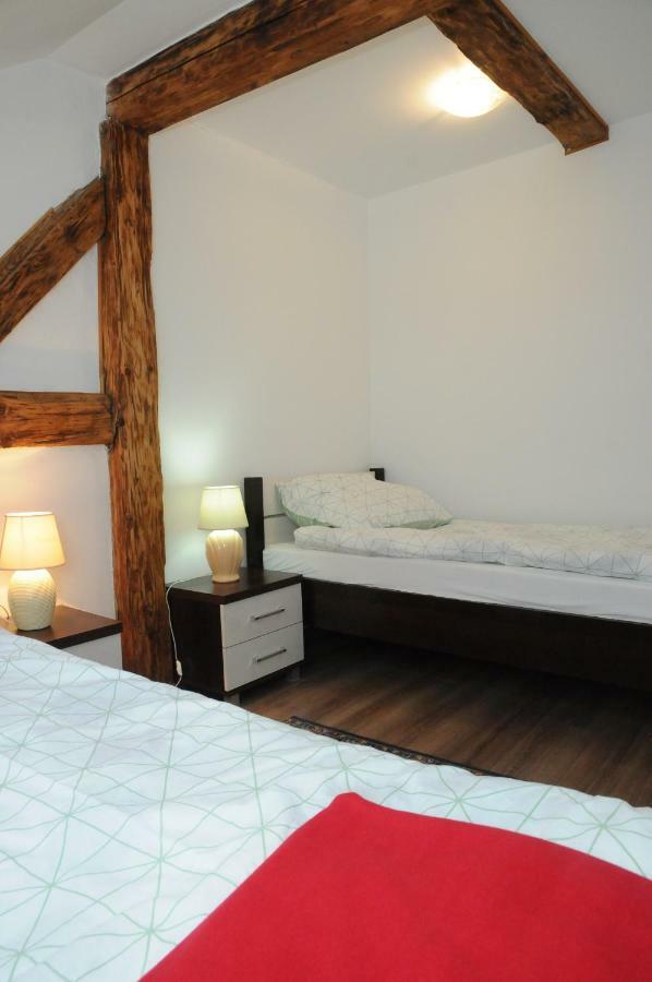 Apartamenty Kamienica Mragowo Bagian luar foto